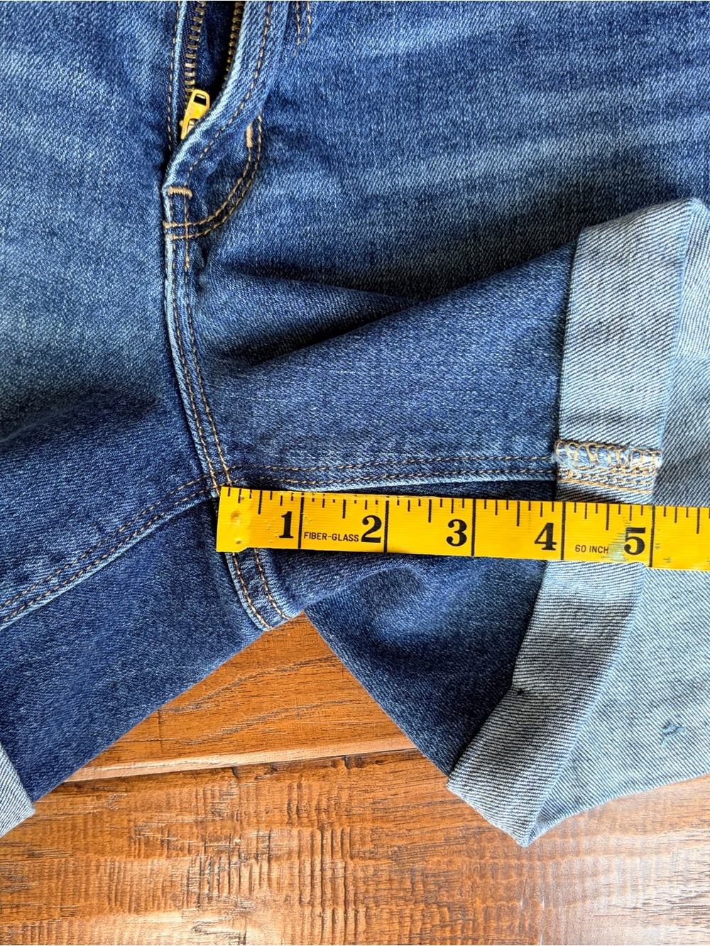 Old Navy Blue Rolled-Hem Denim Shorts - Picture 5 of 5